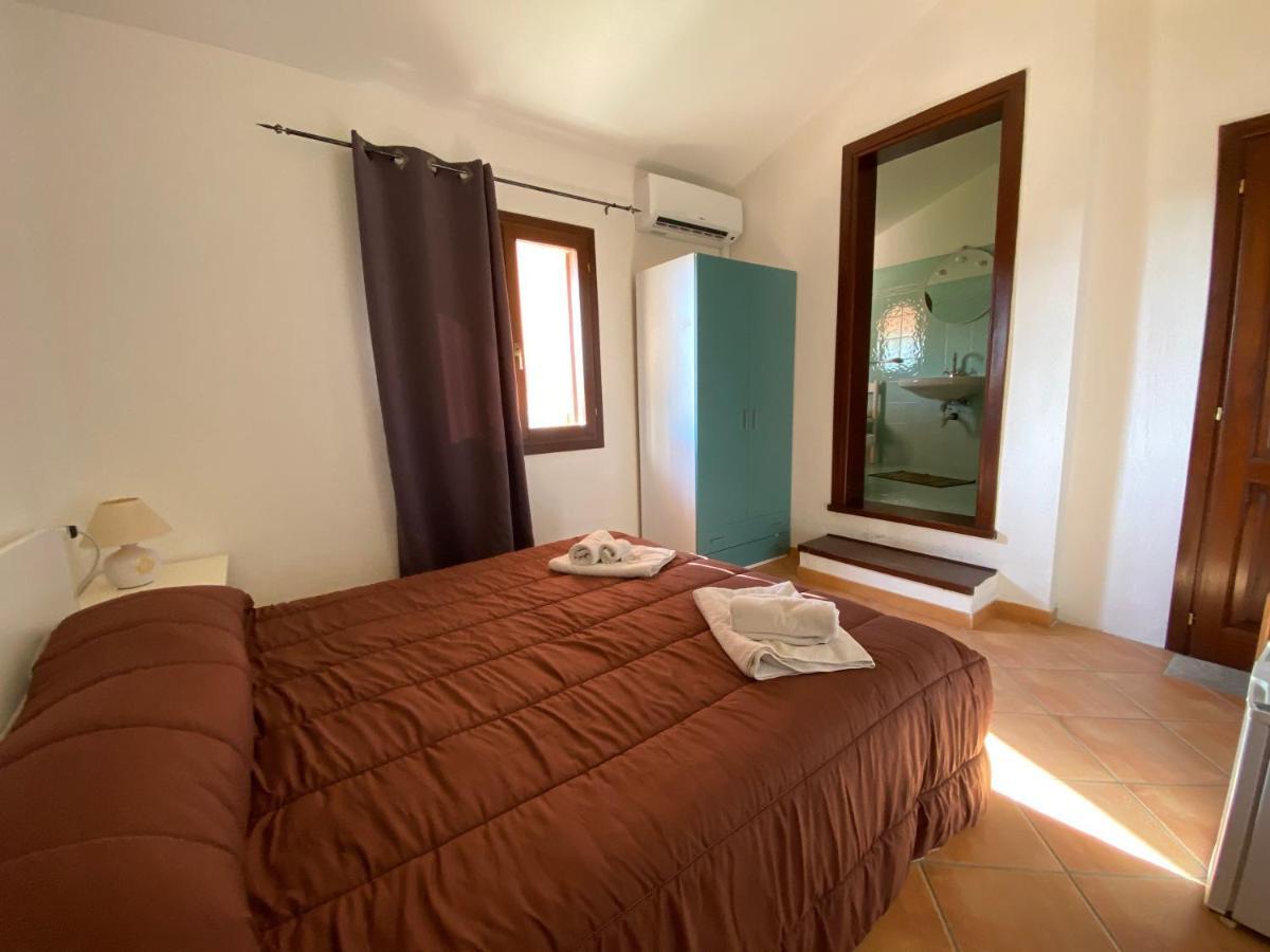 サン・テオドーロ La Coccinella Al Mare Bed & Breakfast エクステリア 写真
